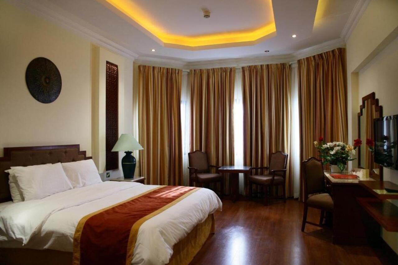 Bahrain Carlton Hotel Al-Manamah Bagian luar foto