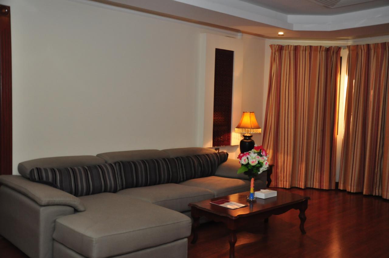 Bahrain Carlton Hotel Al-Manamah Bagian luar foto